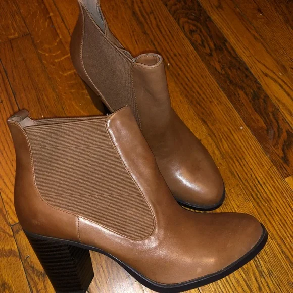 Shoes Bootsbooties Isaac Mizrahi Live Heeled Poshmark